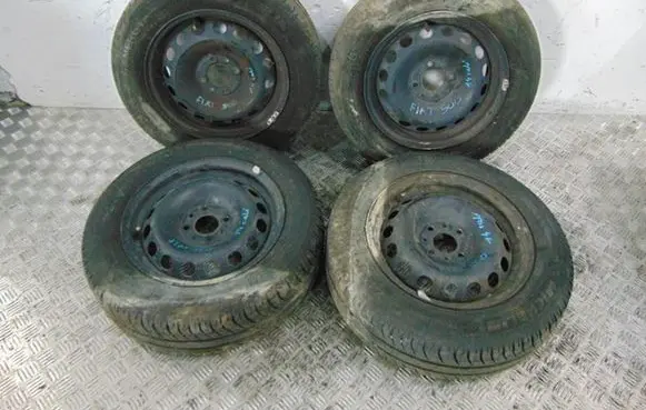 Fiat 500E R14 alloy rim 