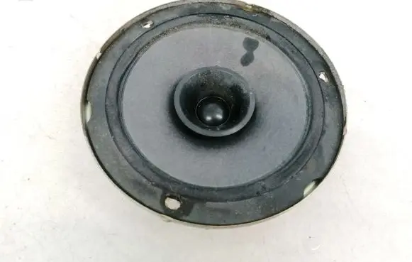 Honda CR-V Front door speaker