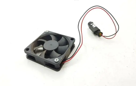 Land Rover Range Rover Sport L320 Engine control unit/module fan FD1260A1012C