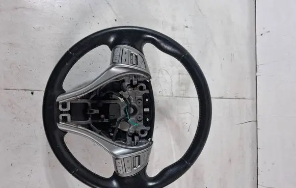 Nissan Qashqai Steering wheel 161185103 484304EM5B 34221161A