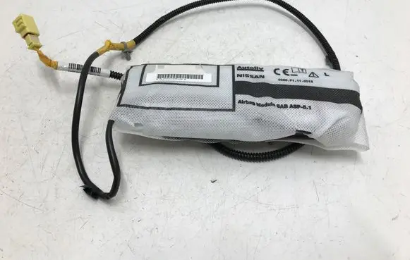 Nissan Juke I F15 Seat airbag