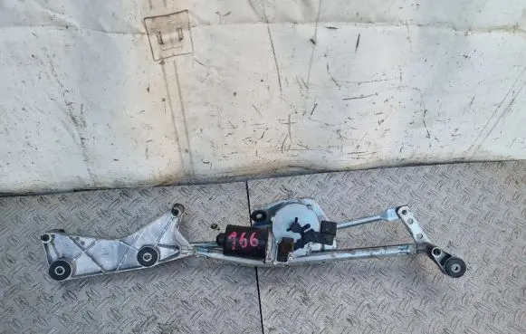 Mercedes-Benz ML W166 Front wiper linkage and motor A1668202940
