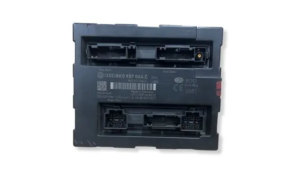 Audi A5 8T 8F Comfort/convenience module 8K0907064C 5DK00991830