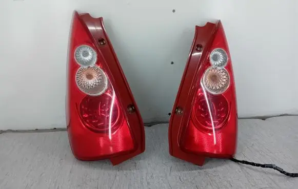 Mazda 5 Rear/tail lights set C23551160C23551150