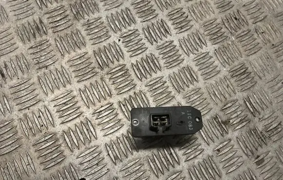 Nissan Navara D22 Other relay