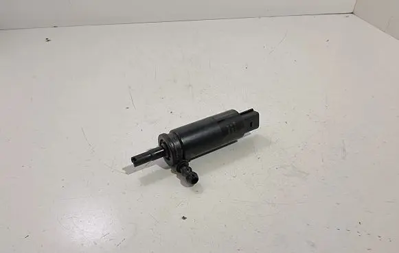BMW 3 E92 E93 Headlight washer pump 6712697309702