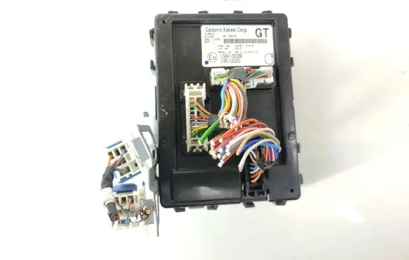 Nissan Note (E12) Comfort/convenience module 284B13VU0A