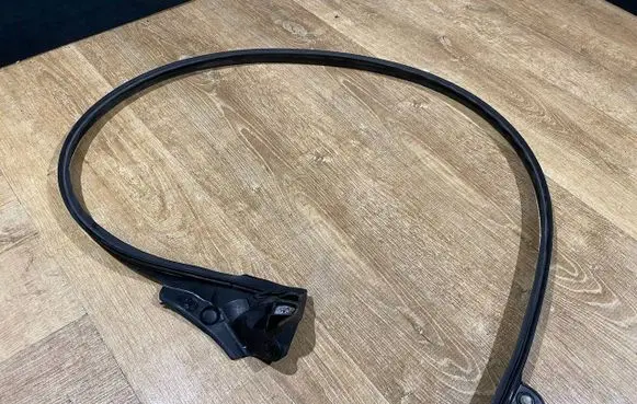 Jaguar F-Pace Front door rubber seal HK83-20518-A HK8320518A HK83-20518