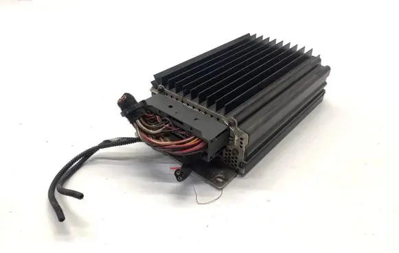 Audi A8 S8 D3 4E Sound amplifier 4E0035223A