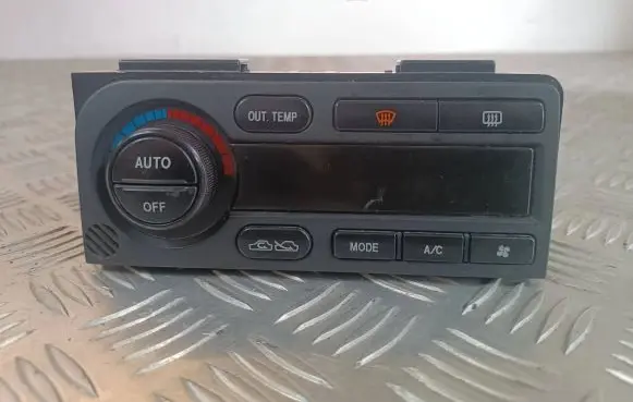 Subaru Legacy Climate control unit 72311AE160 3P26034700