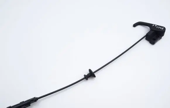 Volkswagen PASSAT B5 Engine bonnet/hood lock release cable 3B1823535 3A1823533