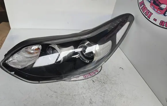KIA Sportage Headlight/headlamp 92101F1010 L009L016HTL