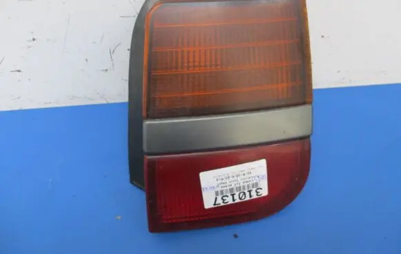 Mitsubishi Space Wagon Rear/tail lights