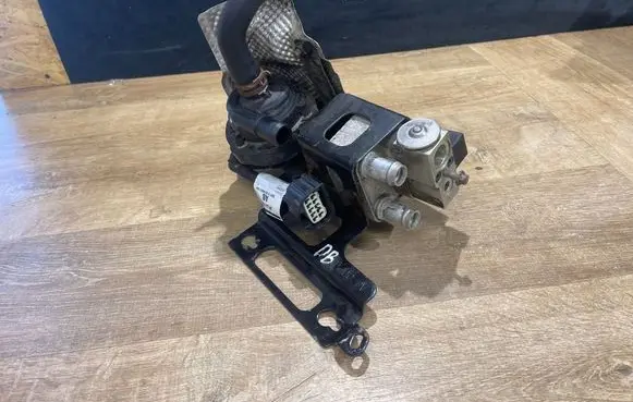 Land Rover Range Rover Sport L494 Electric auxiliary coolant/water pump EPLA8501DA JPLA8D224AA JPLA10C708AA