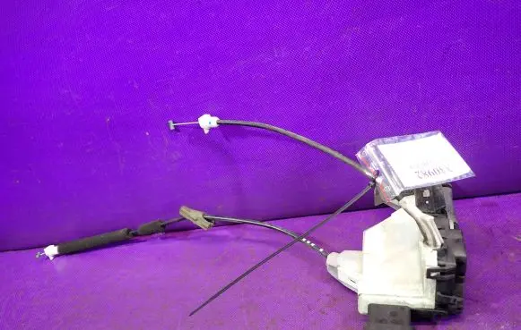 Citroen C3 Front door lock PSA732306