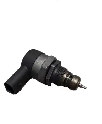 BMW 3 E90 E91 Fuel pressure regulator 0281002738