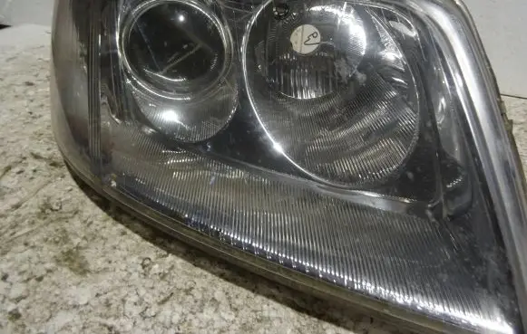 Volkswagen PASSAT B5.5 Headlight/headlamp 17D171101N2 10R031542