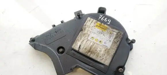 Ford Focus C-MAX Timing belt guard (cover) 9651560180