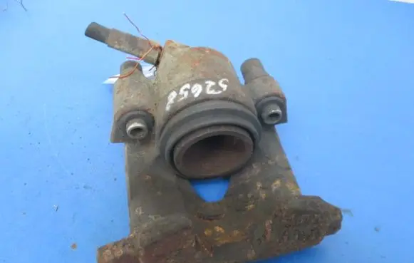 Volkswagen Golf II Front brake caliper