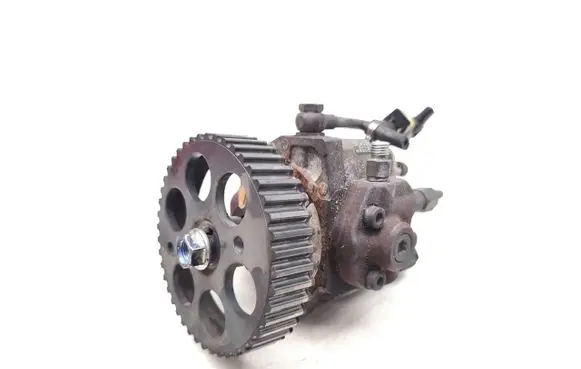 Opel Astra J Fuel injection high pressure pump 98092467 8-98092467-0