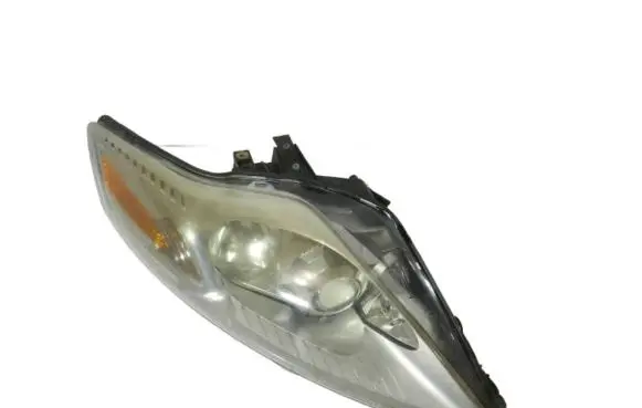 Ford Mondeo MK IV Headlight/headlamp 7S71-13D154-BL