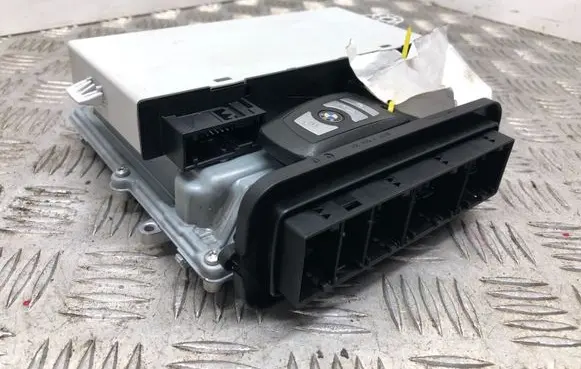 BMW 5 F10 F11 Engine ECU kit and lock set 8513250 2102820246