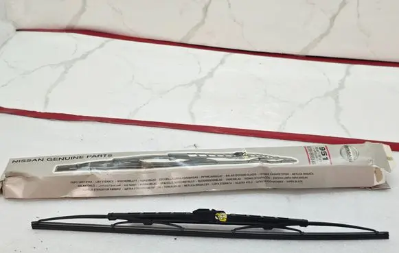 Nissan Micra Front wiper blade arm KE28889951AG
