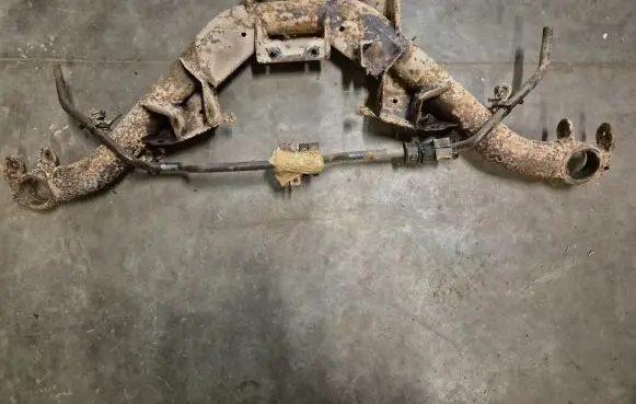 Volkswagen Golf II Rear axle beam 191505099B