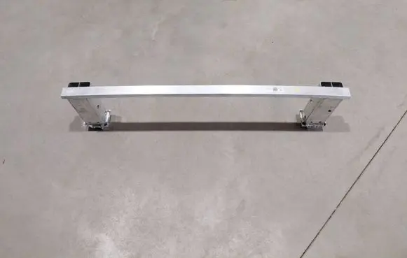 Volvo XC90 Front bumper cross member 31387240