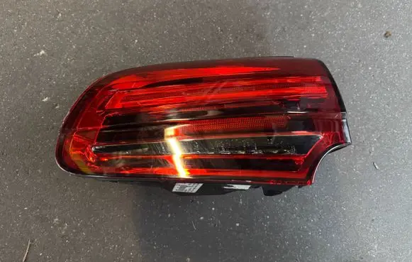 Porsche Cayenne (92A) Rear/tail lights 7P5945308M