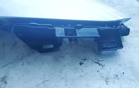 Citroen C4 I Front bumper mounting bracket