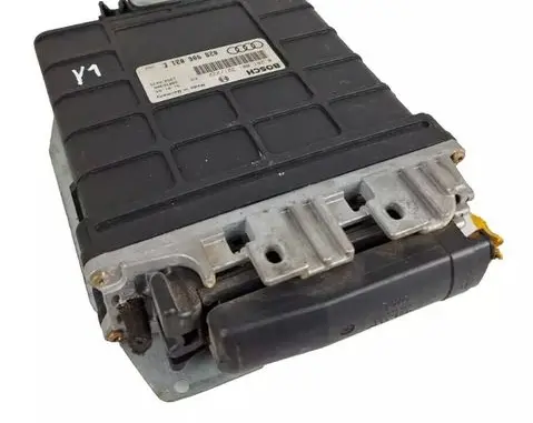 Audi A4 S4 B5 8D Engine control unit/module 028906021E