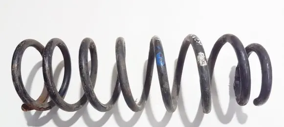 Toyota Corolla E120 E130 Rear coil spring