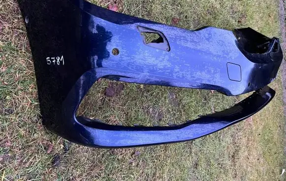 BMW 5 G30 G31 Front bumper 7437904