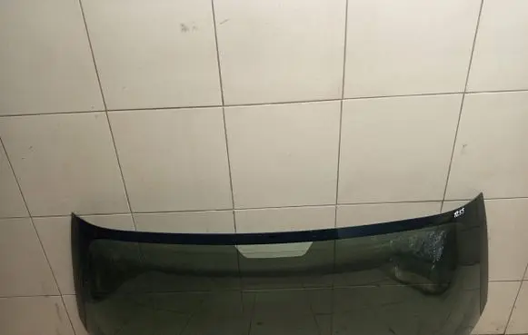 Toyota Corolla E120 E130 Rear windscreen/windshield window 43R001583