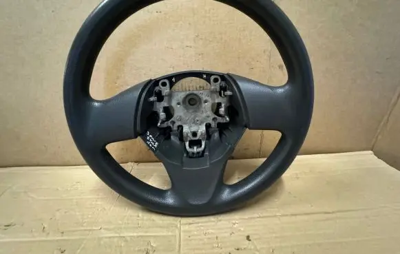 Mitsubishi Space Star Steering wheel