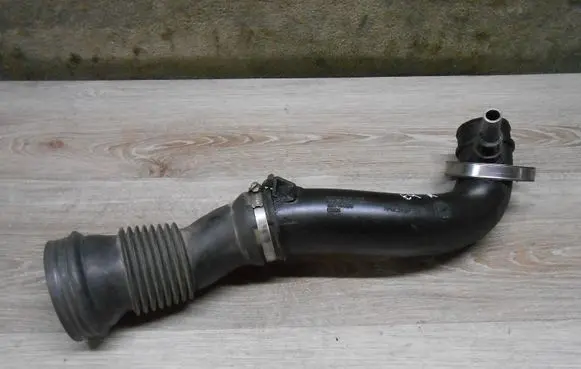 Volvo S60 Air intake hose/pipe 30714480 30768233