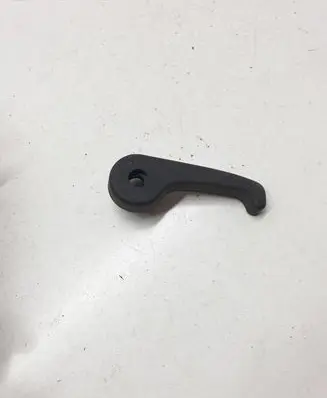 Engine bonnet (hood) release handle