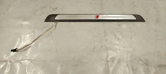 Audi A3 8Y Front sill trim cover 8Y0947417A