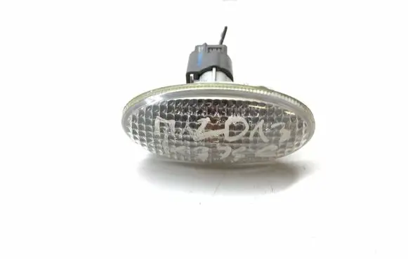 Mazda 3 I Front fender indicator light P2829 K3766