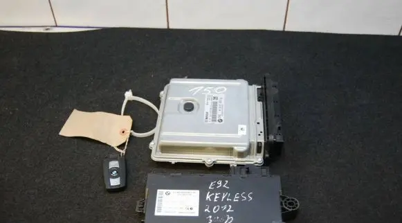 Engine ECU kit and lock set