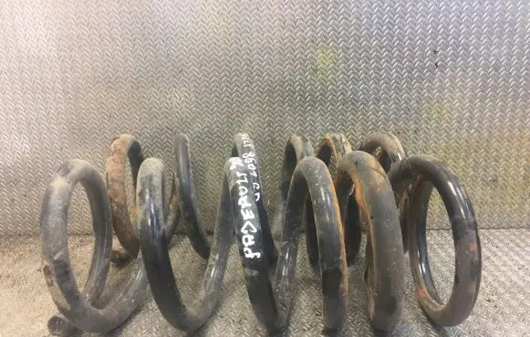 Mitsubishi Pajero Set of springs and shock absorbers (Front and rear) 