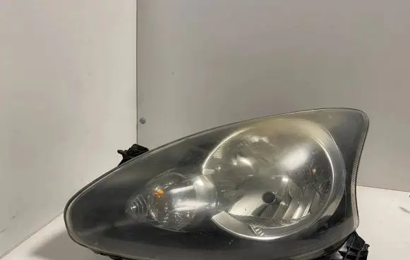 Toyota Aygo AB10 Headlight/headlamp 811500H010 UPMD60GF13