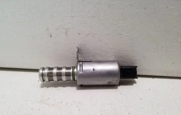 Citroen C5 Aircross Camshaft vanos timing valve 9825813780