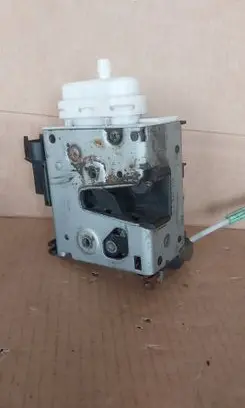 Front door lock