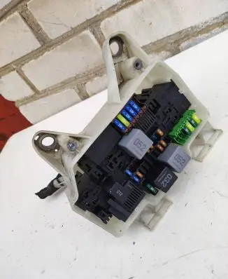 Mercedes-Benz C W205 Fuse box set A2059981301