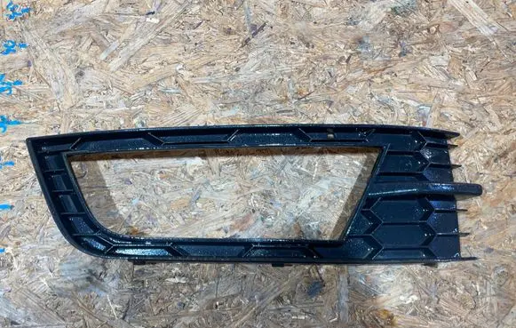 Skoda Octavia Mk3 (5E) Front bumper lower grill 5E0807682 S2511B046-M
