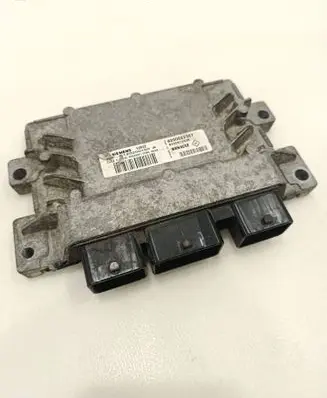 Renault Clio III Engine control unit/module 8200522357 S120200105