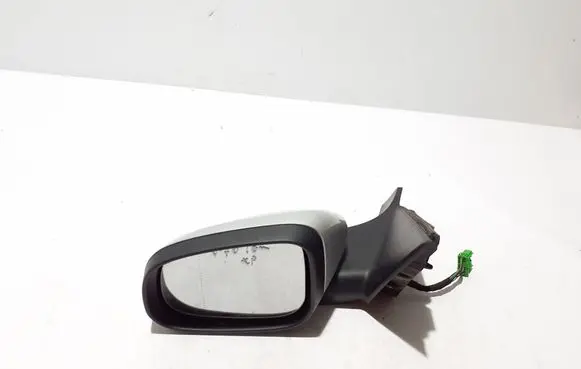 Volvo V70 Front door electric wing mirror 31298913