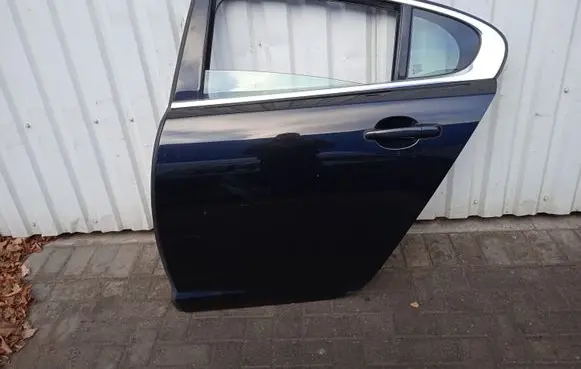 Jaguar XF Rear door